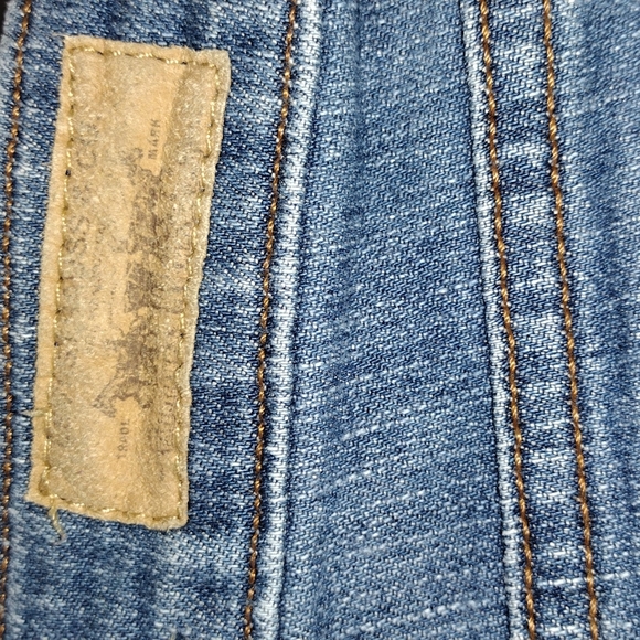 Levi's 545 Low boot cut jeans. - Picture 3 of 14